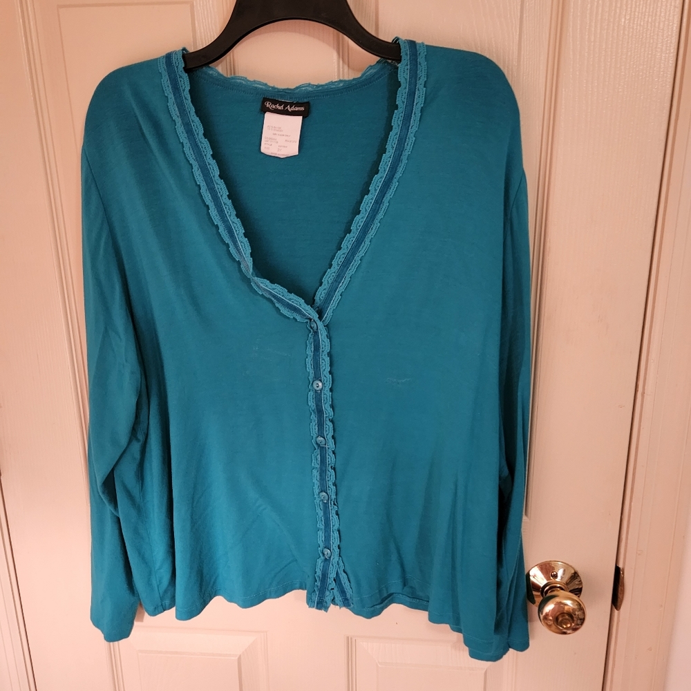 Women's sweater